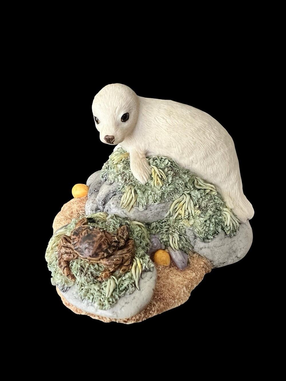 Border Fine Arts Baby Seal and Crab by Ray Ayres 1983 Very Rare Find